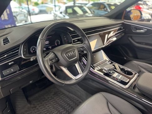 Used 2021 Audi Q8 Premium Plus w/ Premium Plus Package AWD/4WD image 30