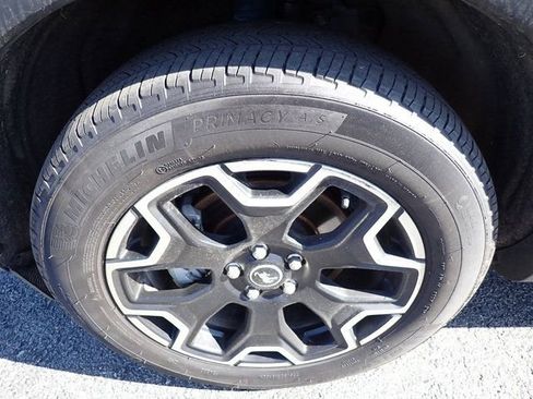 Certified 2025 Ford Bronco Sport Outer Banks w/ Outer Banks Tech Package+ AWD/4WD image 13