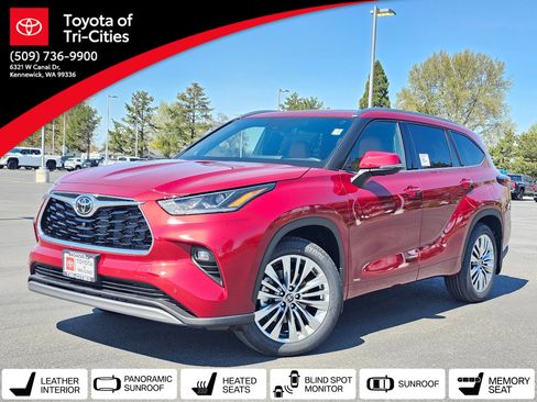 New 2026 Toyota Highlander Platinum AWD/4WD image 1