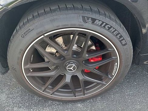 Certified 2022 Mercedes-Benz GLE 63 AMG S image 3