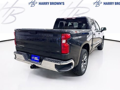 Used 2023 Chevrolet Silverado 1500 LT AWD/4WD image 10