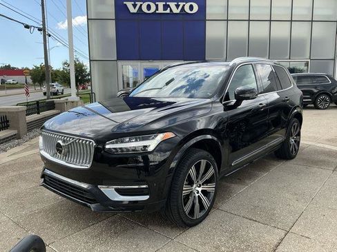 Used 2025 Volvo XC90 T8 Ultra w/ Protection Package Premier AWD/4WD image 1