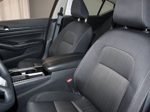 Certified 2024 Nissan Altima 2.5 SV image 25