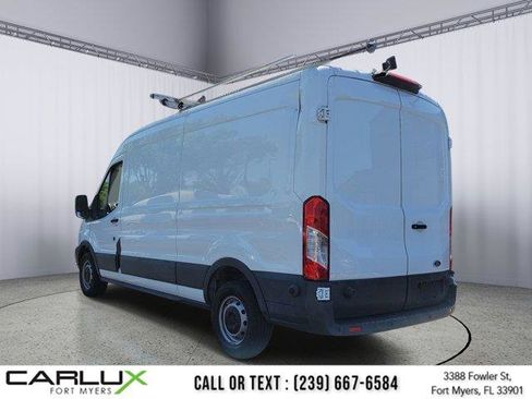 Used 2018 Ford Transit 250 148 Medium Roof RWD image 4