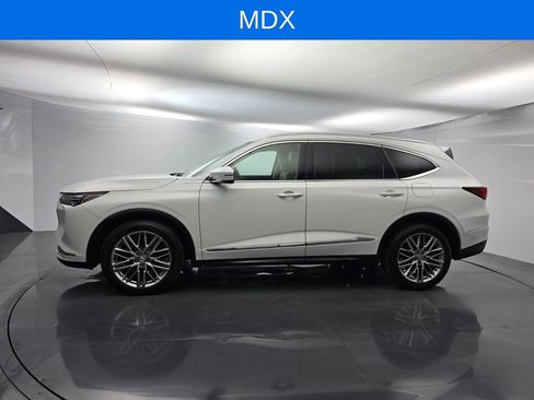 Used 2024 Acura MDX SH-AWD w/ Advance Package image 7