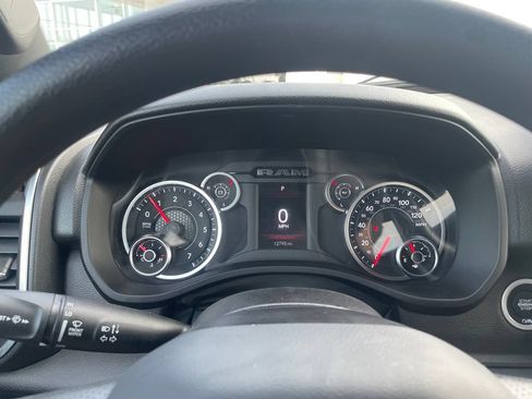 Used 2025 RAM 1500 Big Horn AWD/4WD image 12