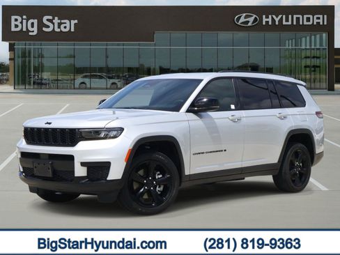 Used 2024 Jeep Grand Cherokee L Altitude AWD/4WD image 1