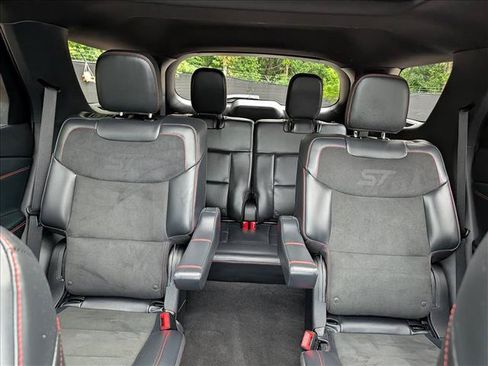 Used 2025 Ford Explorer ST AWD/4WD image 20