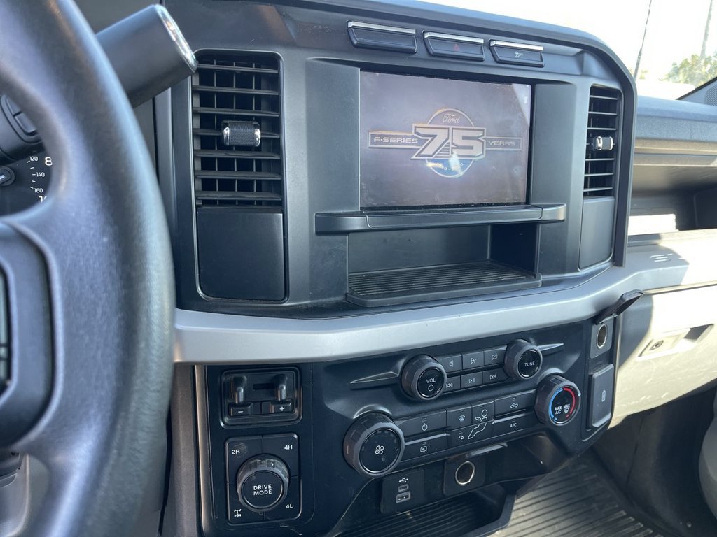 Used 2023 Ford F250 XL w/ Snow Plow Prep Package AWD/4WD image 7