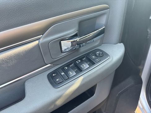 Used 2018 RAM 2500 Big Horn image 22