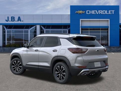 New 2026 Chevrolet TrailBlazer ACTIV w/ Convenience Package image 3