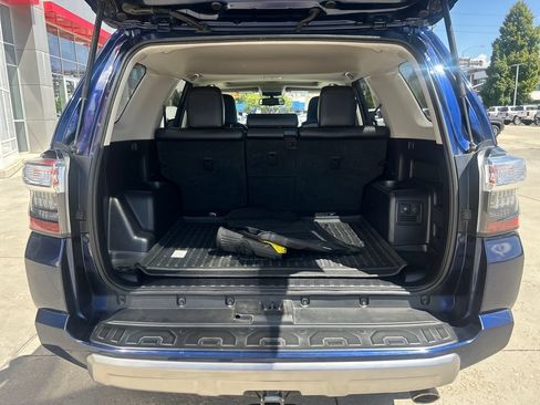 Certified 2019 Toyota 4Runner TRD Off-Road Premium AWD/4WD image 15