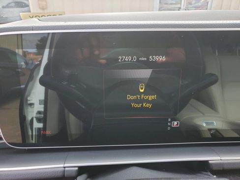 Used 2022 Mercedes-Benz GLS 450 4MATIC image 63