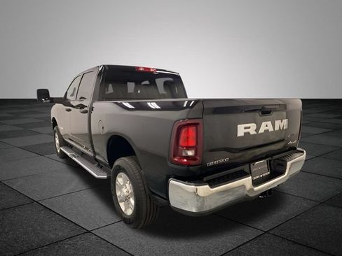 Used 2025 RAM 2500 Big Horn AWD/4WD image 4