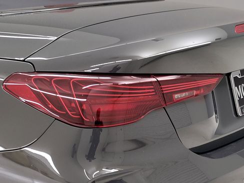 New 2026 BMW 430i Convertible w/ M Sport Package image 9