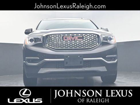 Used 2017 GMC Acadia Denali w/ Technology Package image 15