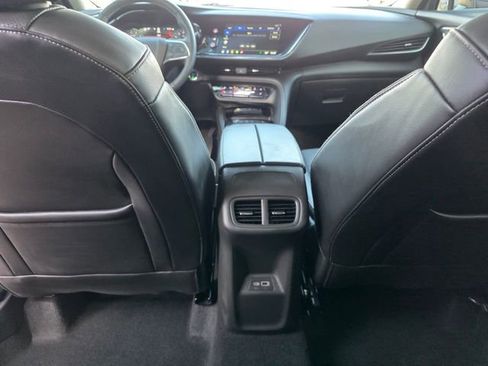 Used 2023 Buick Envision Essence image 15