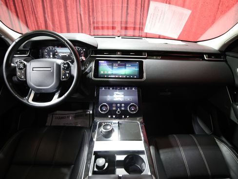Used 2018 Land Rover Range Rover Velar S AWD/4WD image 16