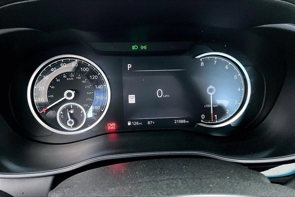Used 2026 Genesis G70 2.5T AWD/4WD image 27