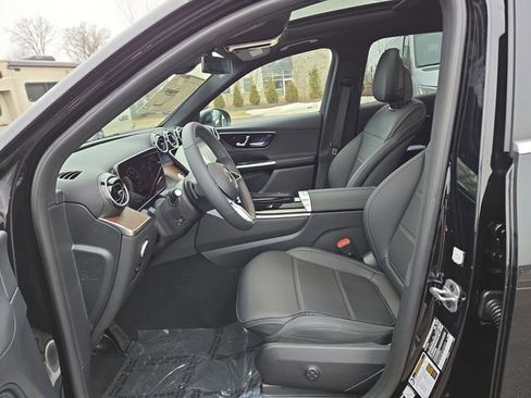 New 2026 Mercedes-Benz GLC 300 4MATIC image 23