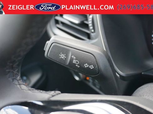 Used 2022 Ford Escape SE w/ Cold Weather Package AWD/4WD image 23