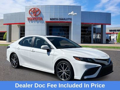 Used 2024 Toyota Camry SE w/ Convenience Package
