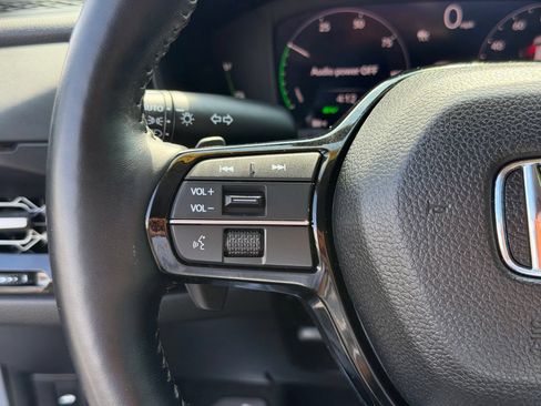 Used 2025 Honda Accord Touring image 17