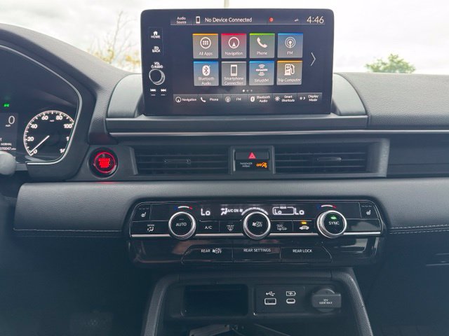 Used 2023 Honda Pilot Touring image 22