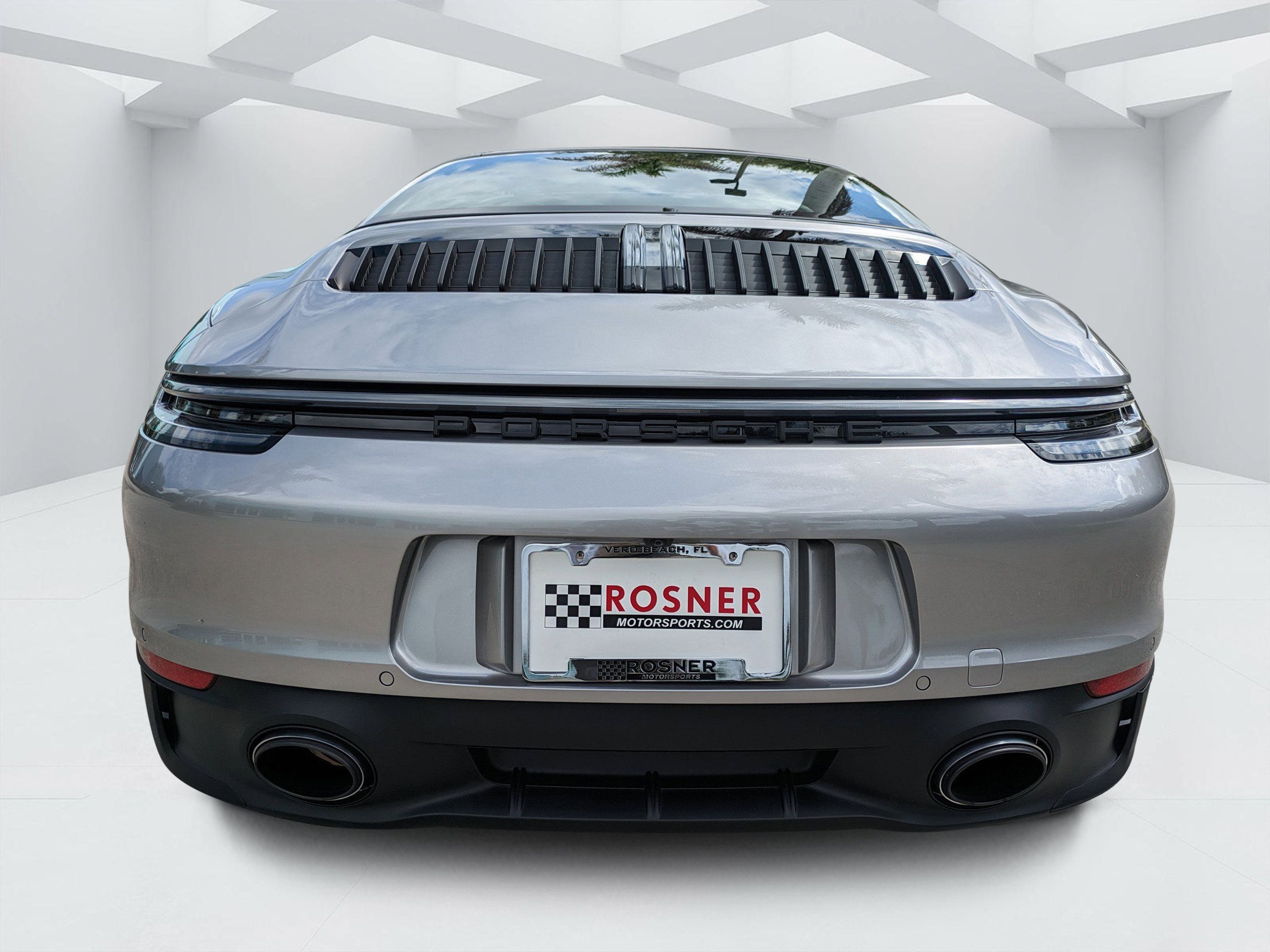 Used 2022 Porsche 911 Targa 4 GTS AWD/4WD image 4