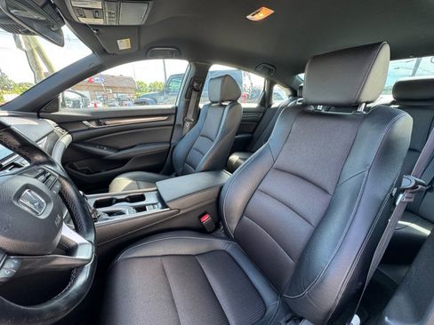 Used 2020 Honda Accord Sport image 18