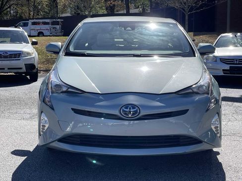 Used 2016 Toyota Prius Four Touring image 6