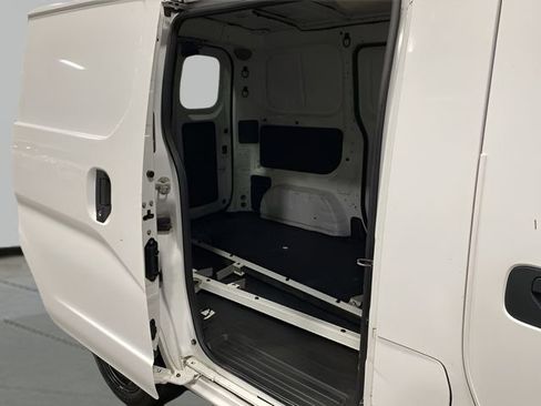 Used 2021 Nissan NV200 SV w/ Back Door Glass Package FWD image 27