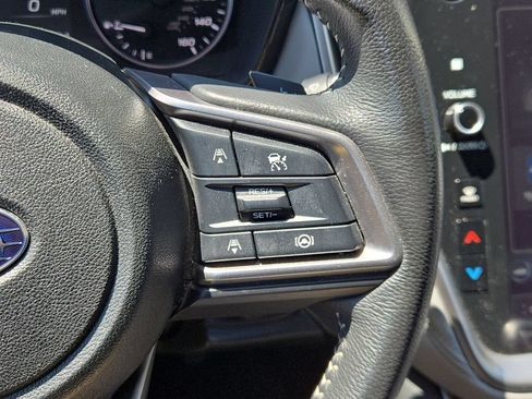 Used 2025 Subaru Outback Premium AWD/4WD image 22