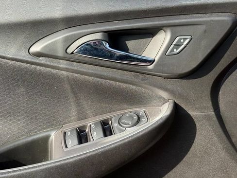 Used 2024 Chevrolet Malibu RS FWD image 22
