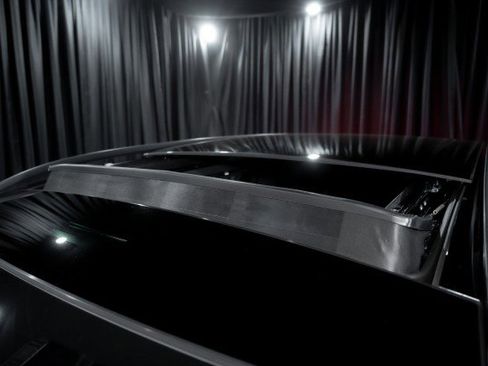 Certified 2025 Mercedes-Benz GLS 450 4MATIC image 9