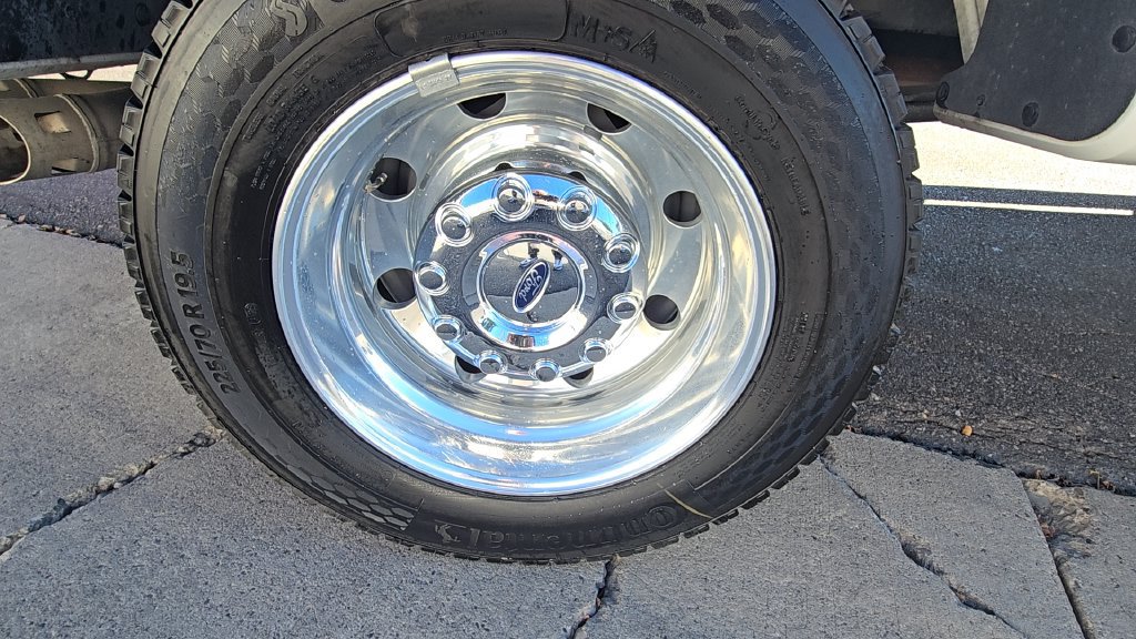 Used 2026 Ford F450 Lariat w/ FX4 Off-Road Package AWD/4WD image 38