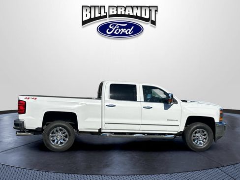 Used 2019 Chevrolet Silverado 2500 LTZ w/ Duramax Plus Package AWD/4WD image 2