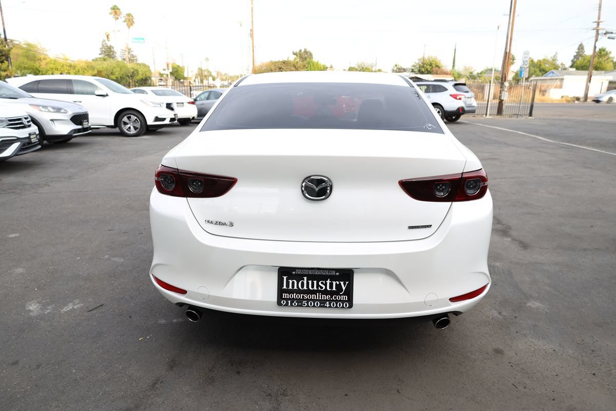 Used 2019 MAZDA MAZDA3 Sedan FWD image 5