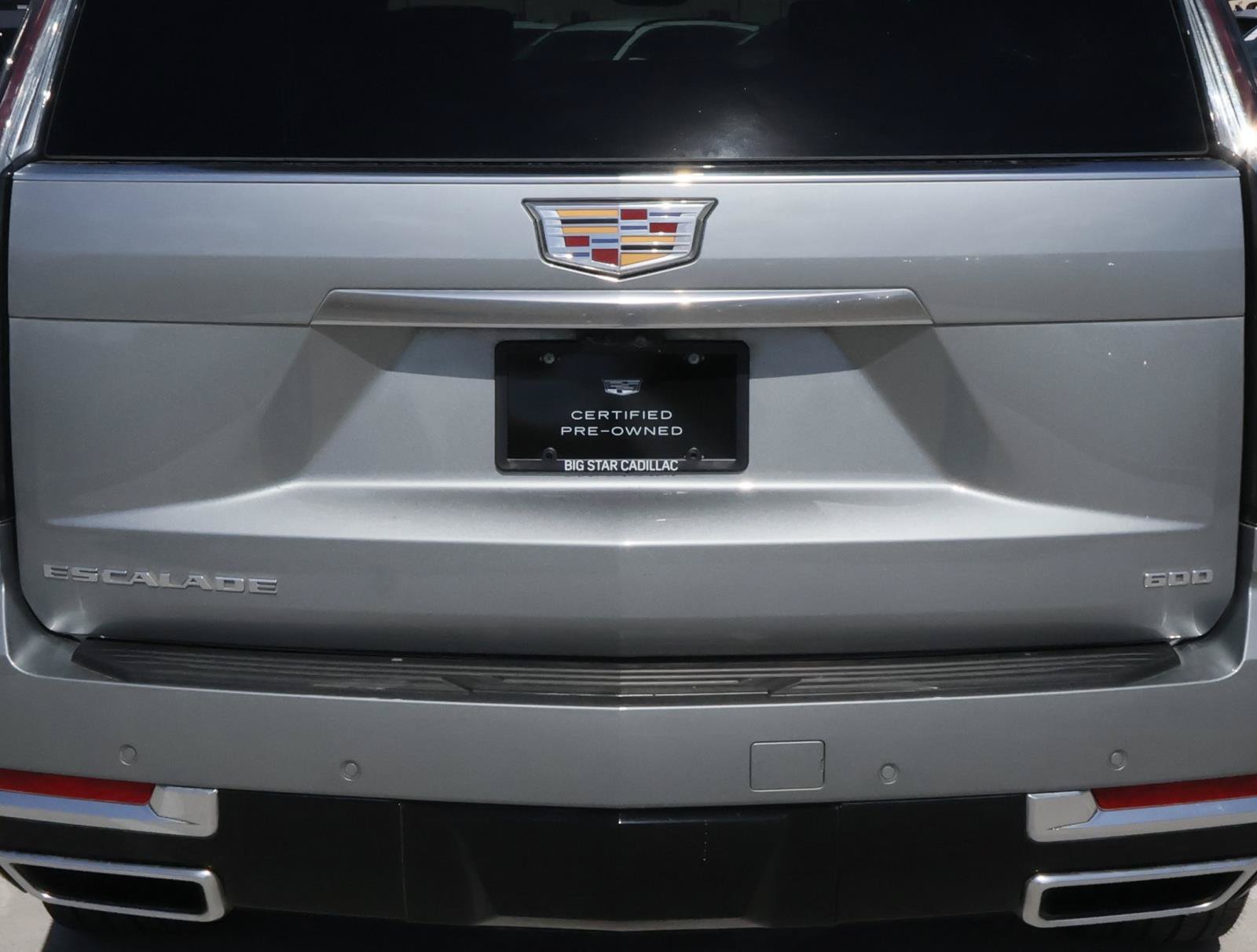 Certified 2025 Cadillac Escalade Premium Luxury w/ Touring Package AWD/4WD image 8