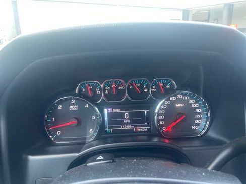 Used 2016 Chevrolet Silverado 1500 LT w/ LT Convenience Package AWD/4WD image 9