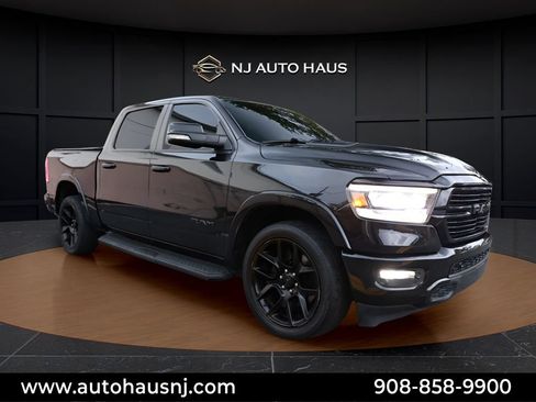 Used 2021 RAM 1500 Laramie AWD/4WD image 1