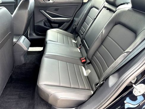 Certified 2024 Volkswagen Jetta SE FWD image 26