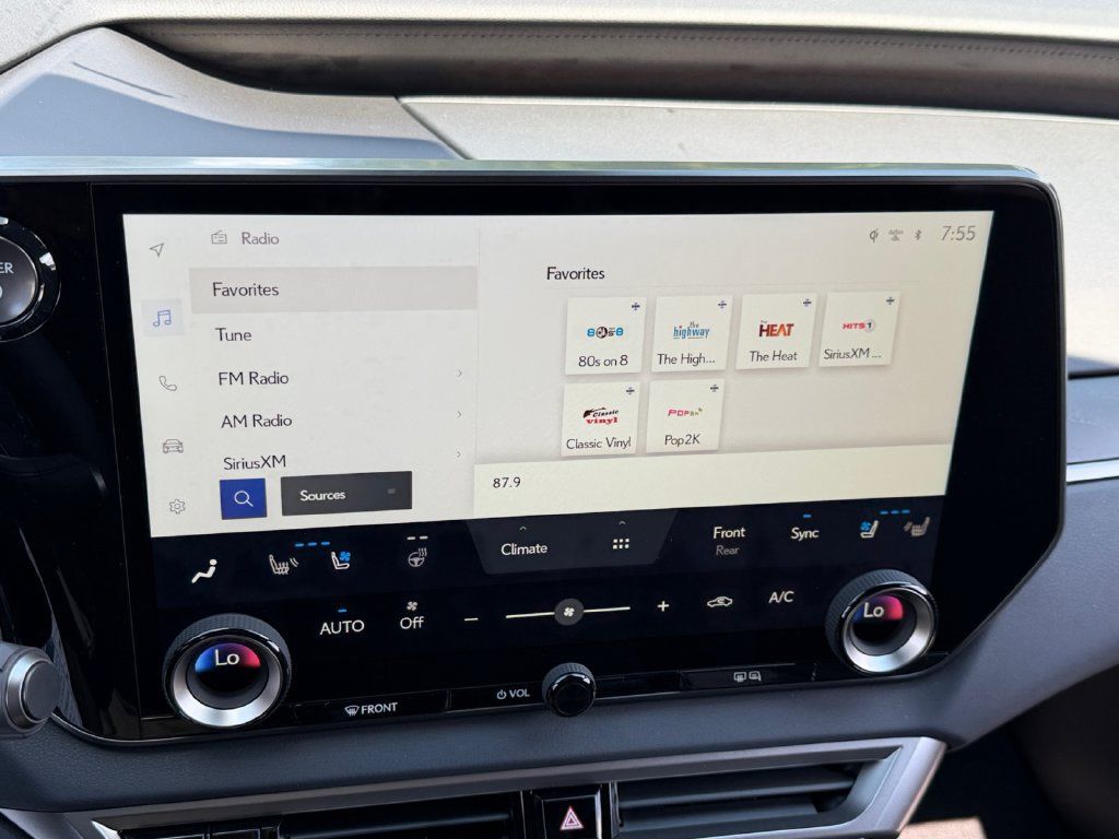 New 2026 Lexus RX 450h AWD w/ Convenience Package image 17