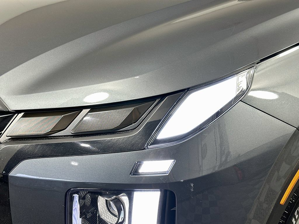 Used 2025 Hyundai Palisade SEL AWD/4WD image 3