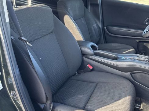 Used 2016 Honda HR-V EX image 12