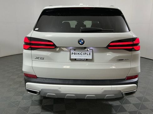 Certified 2026 BMW X5 sDrive40i w/ Climate Comfort Package RWD image 6