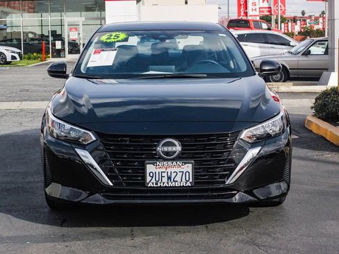 Certified 2025 Nissan Sentra SV w/ Trunk Package image 3