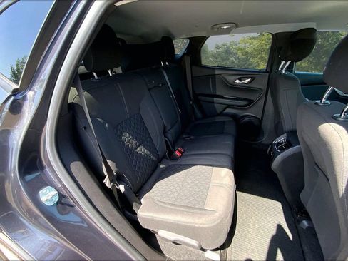 Used 2021 Chevrolet Blazer LT FWD image 25