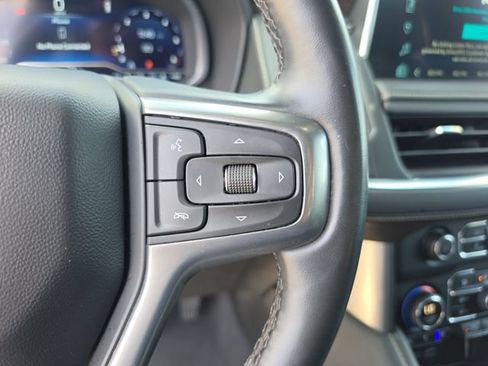 Used 2024 Chevrolet Suburban Premier RWD image 25