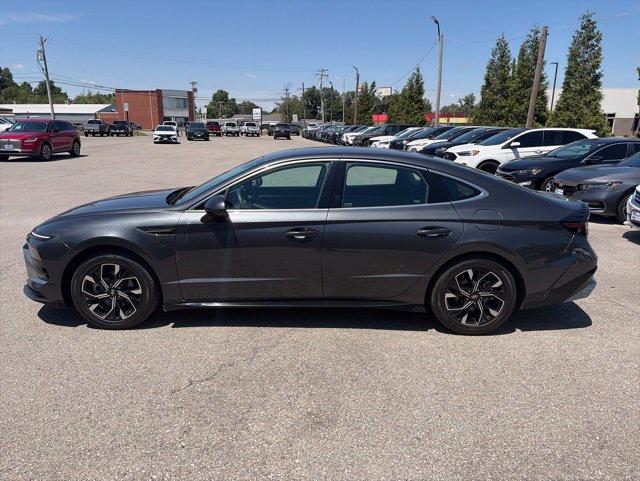 Used 2024 Hyundai Sonata SEL FWD image 3